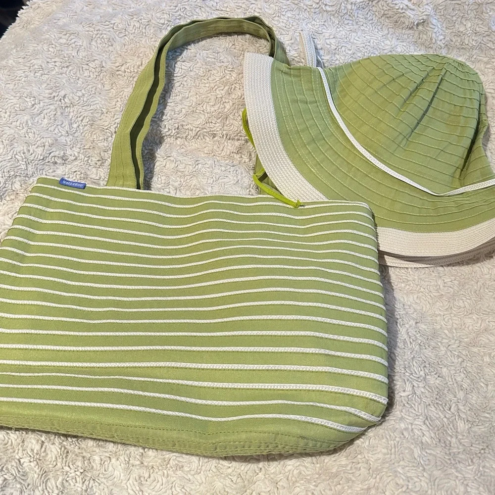 WALLAROO Vintage Tote and Bucket Hat Chelsea Set Lime & White - Picture 1 of 13